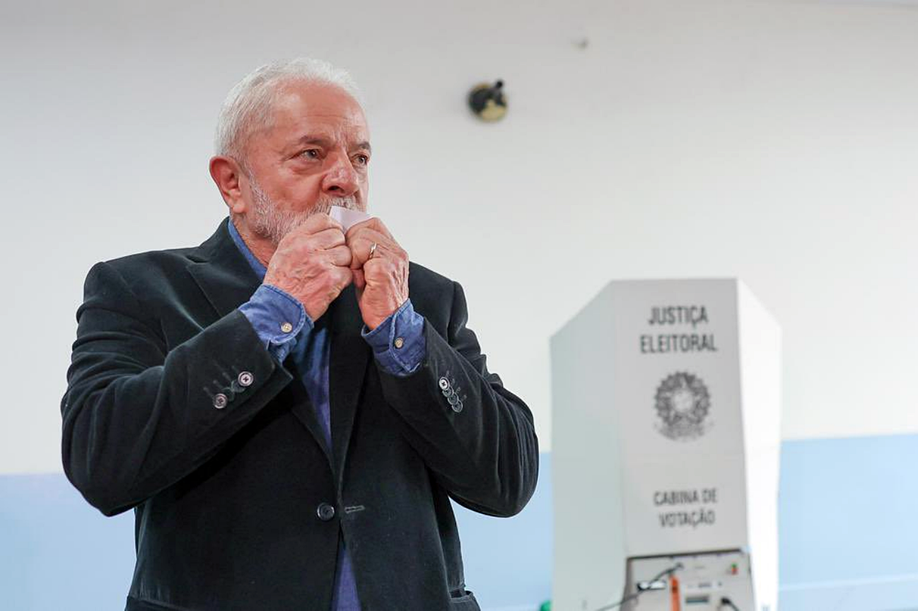 Gana Lula da Silva la presidencia de Brasil