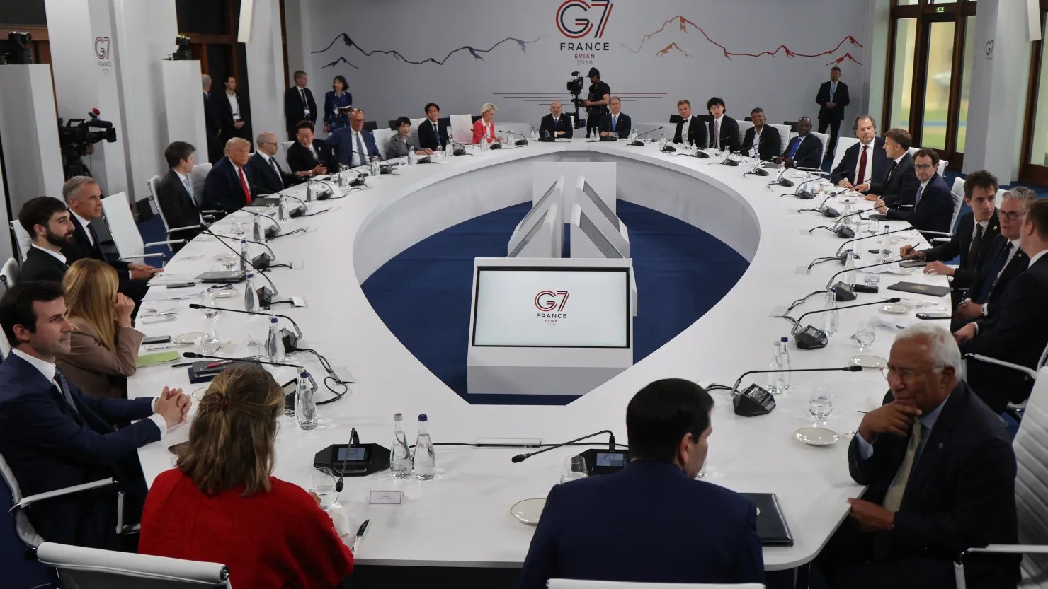 La Geopolítica de la IA; CEOs de empresas de inteligencia artificial en el G7 buscan infraestructura y regulación