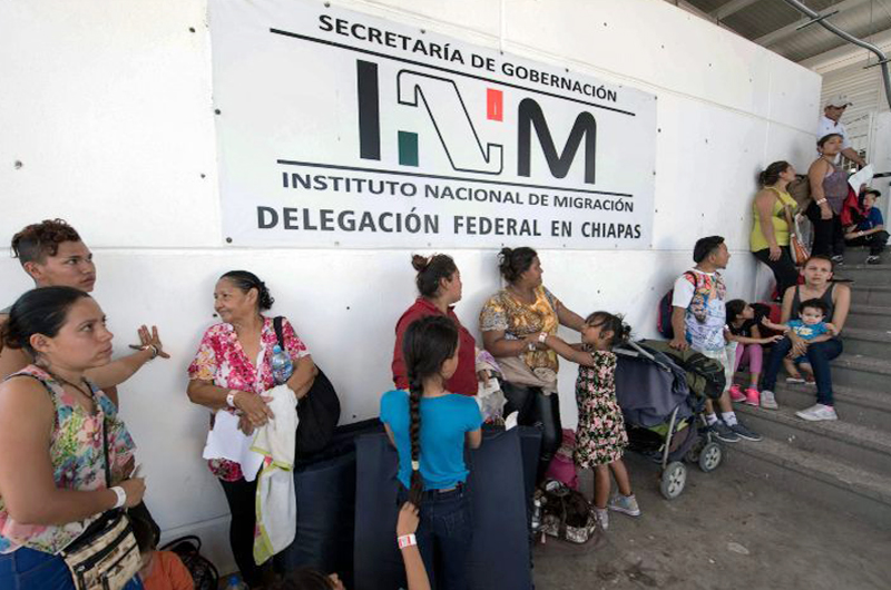 Emitió INM 239 mil 667 tarjetas de residencia entre 2018 y 2024