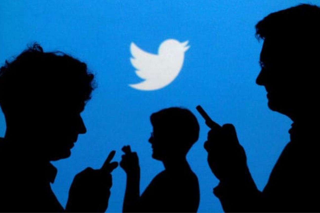 Anuncia Twitter medidas para combatir fake news en elecciones intermedias de noviembre en EU