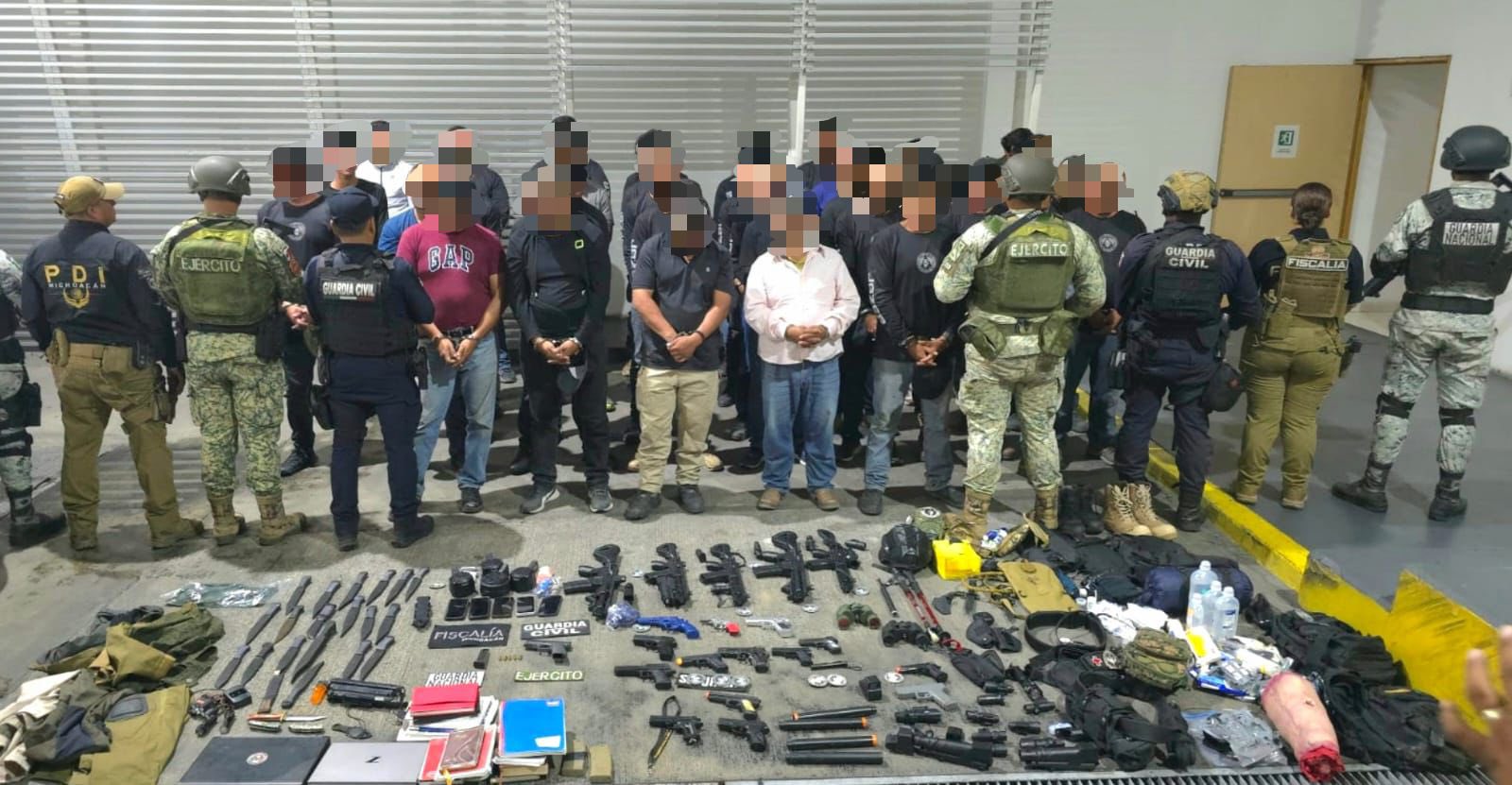 Detiene Gabinete de Seguridad a 38 personas en campo de adiestramiento en Michoacán