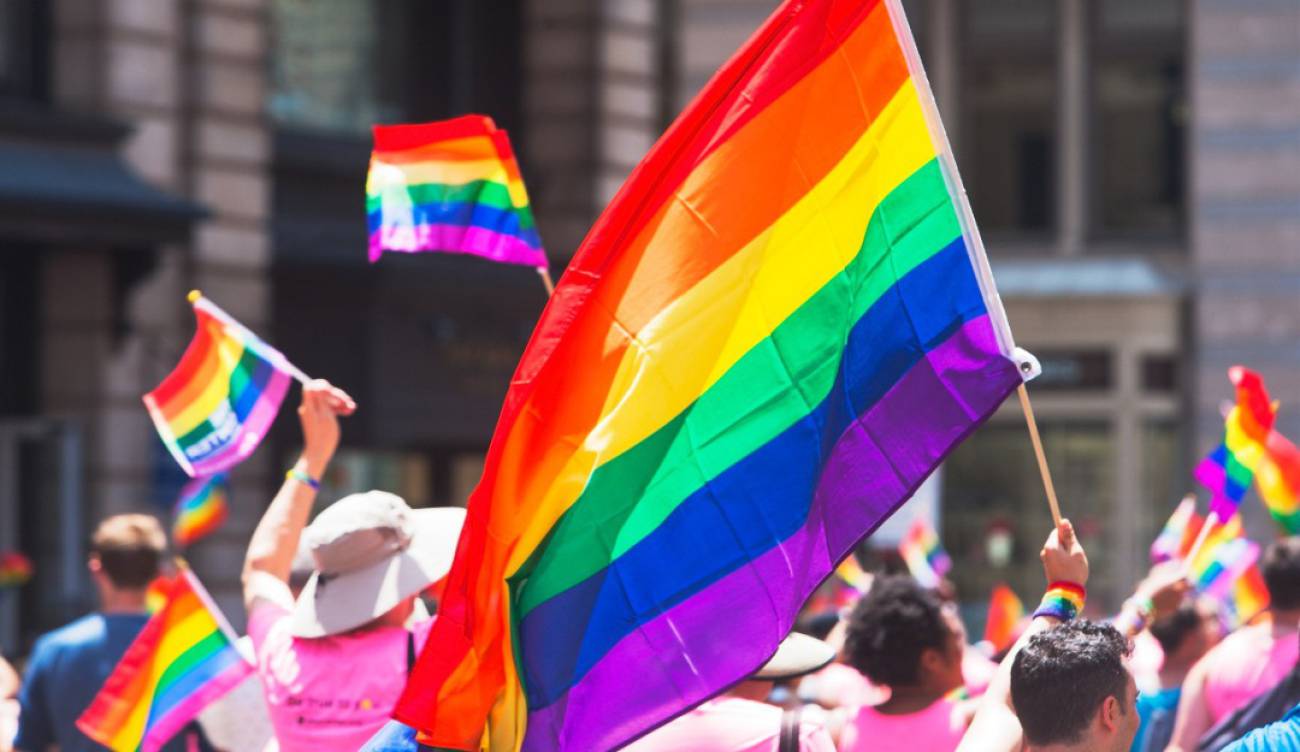 Revelan diseño ganador del cartel para la Marcha del Orgullo LGBTTTQA+