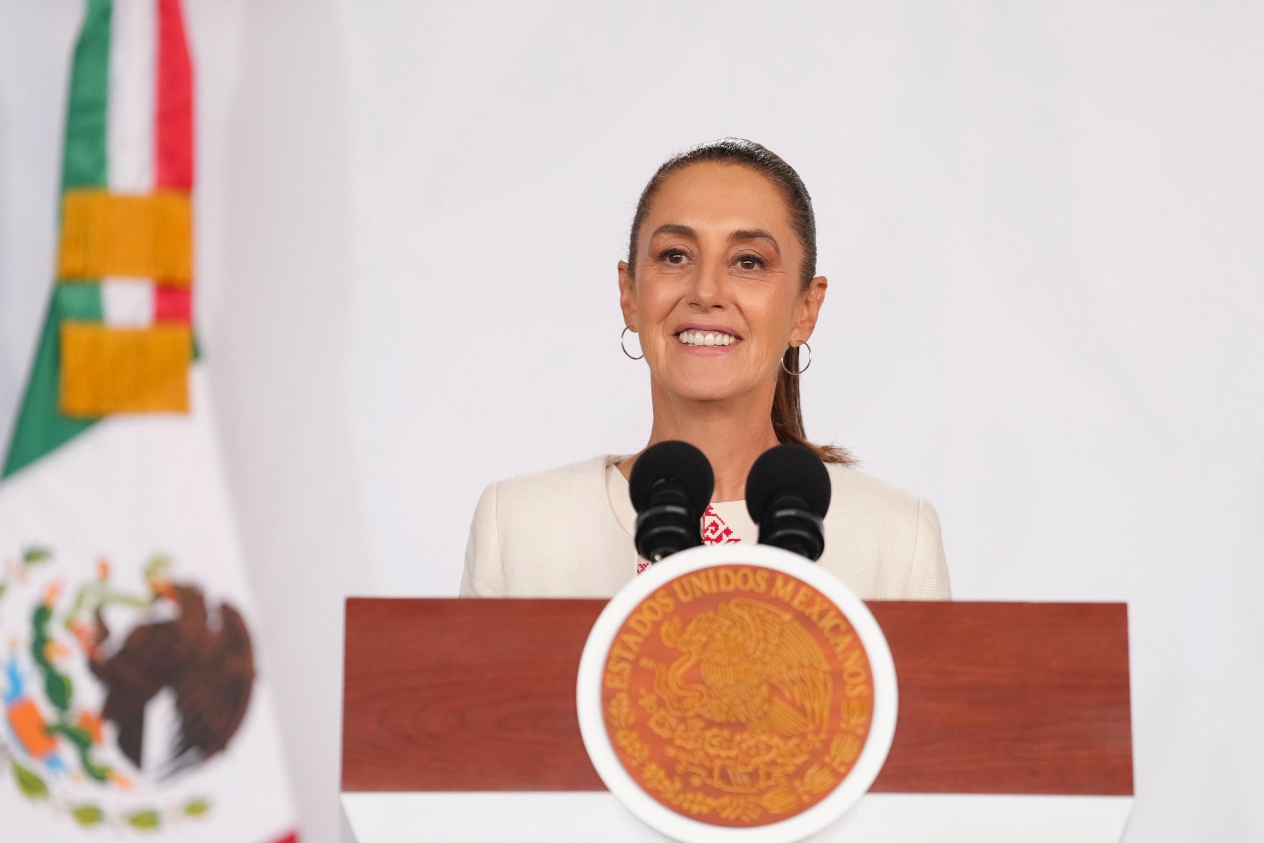 Anuncia Claudia Sheinbaum inversión de 20,000 mdp para Veracruz durante 2026 y 2027