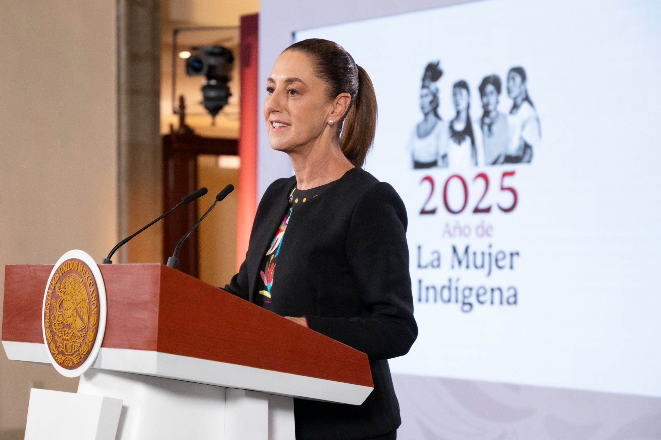 Reafirmó Claudia Sheinbaum postura de México de no intervención ante tensiones entre EEUU y Venezuela