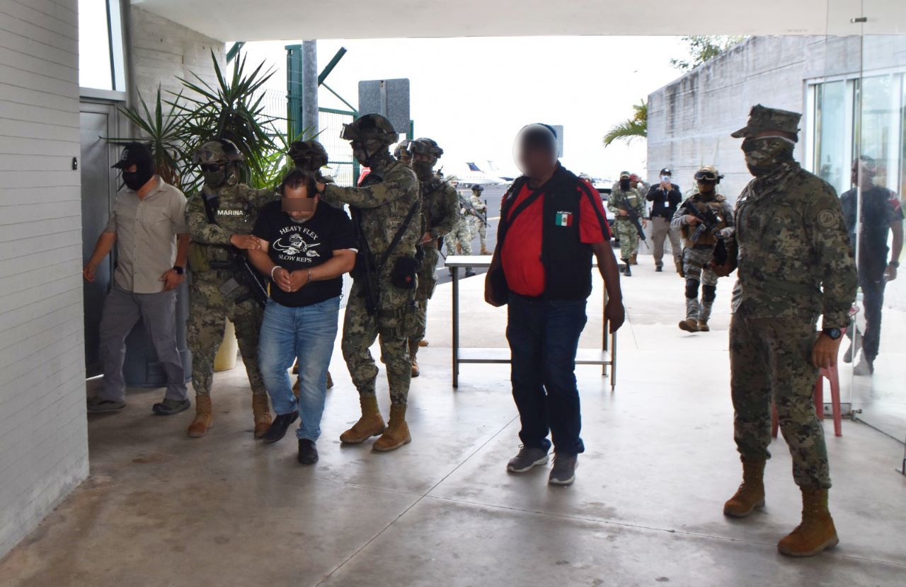 Detienen en Guamúchil a “el 15”, presunto jefe de plaza de “Los Chapitos” y principal generador de violencia en Quintana Roo