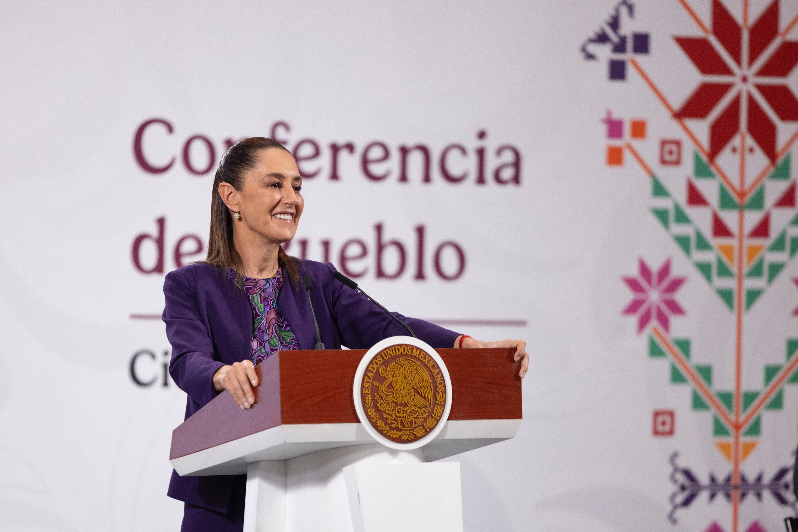 Señala Claudia Sheinbaum que exenciones fiscales por el Mundial 2026 fueron firmados en la administración de Peña Nieto