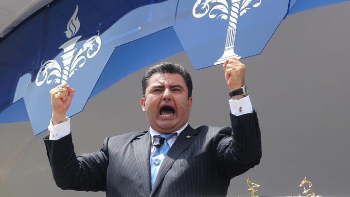 Acusa EE.UU a Naasón Joaquín García de crimen organizado, tráfico sexual y explotación infantil