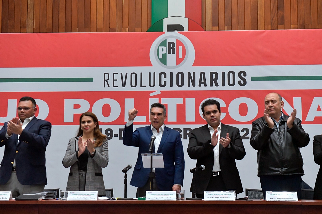 Señala Osorio Chong a Alito Moreno por buscar extender su mandato hasta 2024