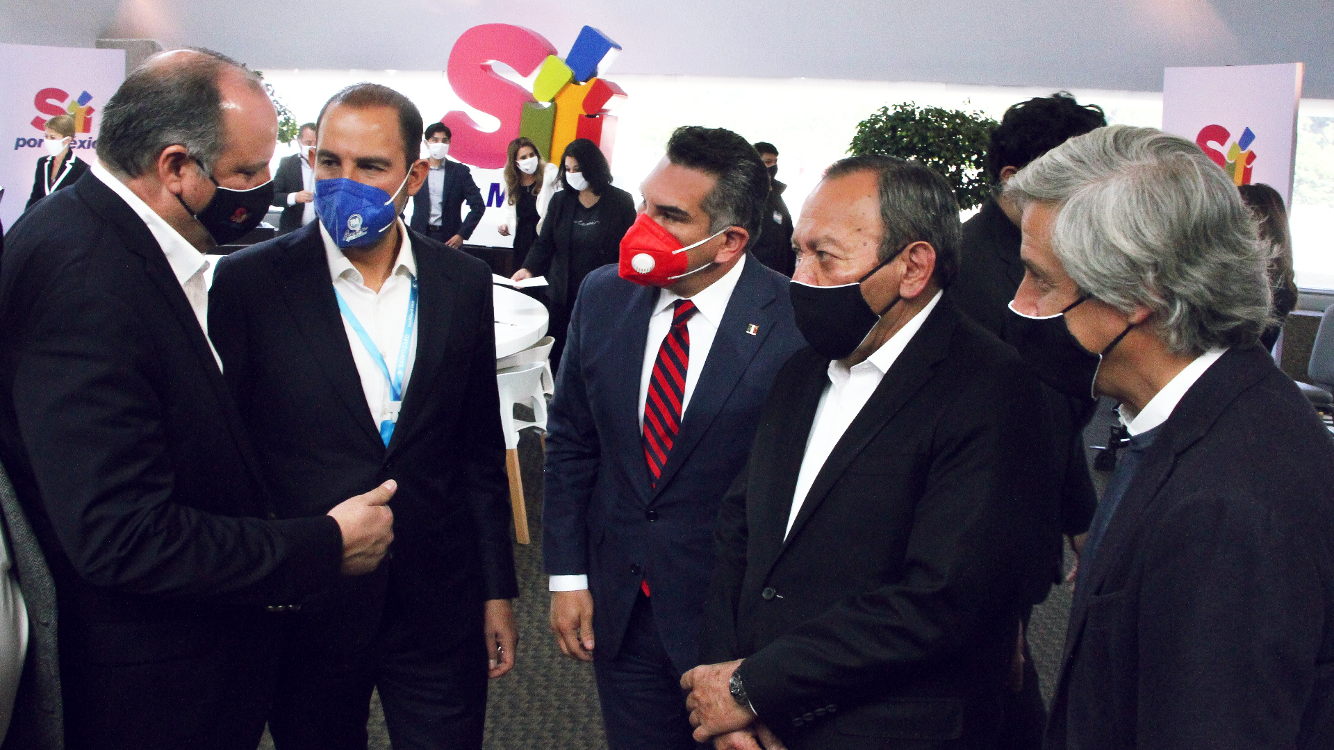 Breve evaluación psicopatológica al bloque opositor en México.