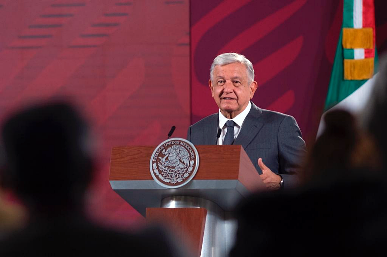 Para esta semana, nueva iniciativa de ley en materia electoral: López Obrador