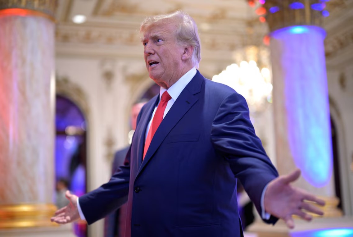 Eleva Trump al 50% aranceles al acero y aluminio