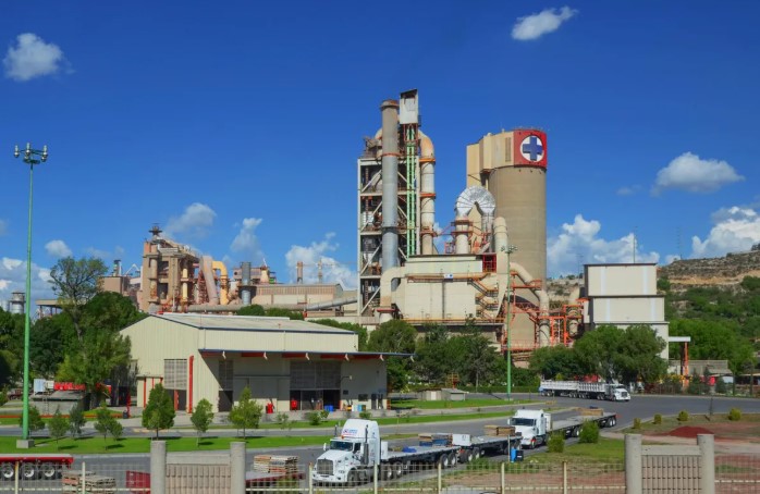 Restituyen planta de Cruz Azul en Hidalgo tras cinco años de disputa interna