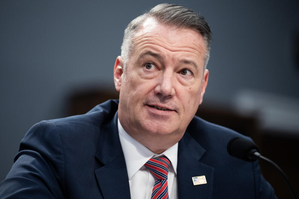 Presenta su renuncia Todd Lyons, director interino del ICE