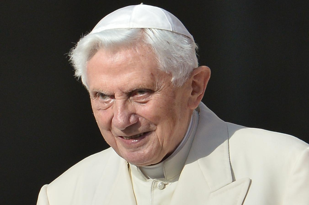 Envían mandatarios y personalidades condolencias por la muerte de Benedicto XVI