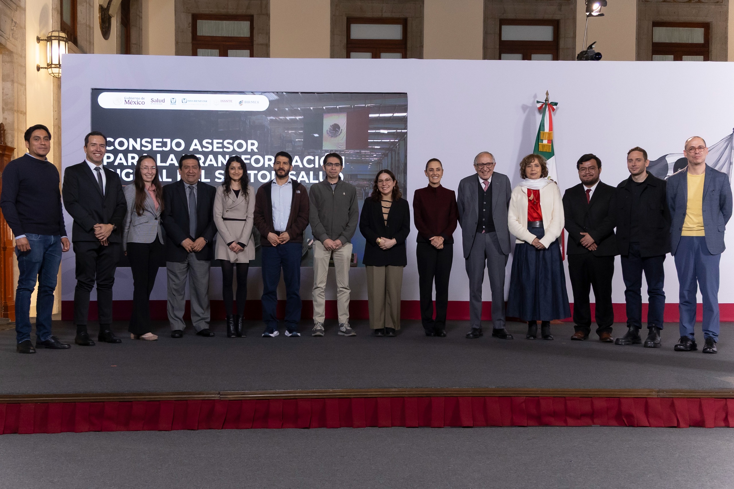 Crean Consejo Asesor del Sector Salud para garantizar abasto de medicamentos