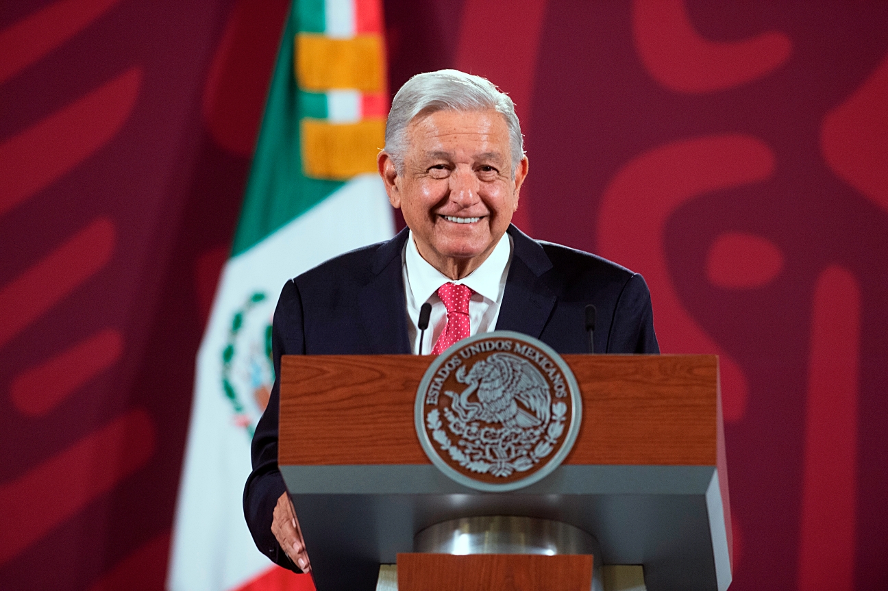 Desmiente López Obrador el costo de 20 mil millones de pesos en refinería Dos Bocas