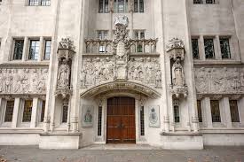 Determina Tribunal Supremo de Reino Unido definición legal de mujer basada en el sexo biológico para temas de igualdad