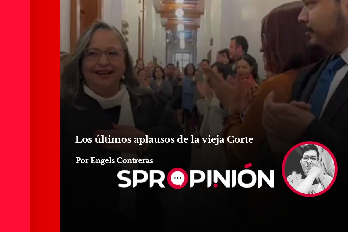 Los últimos aplausos de la vieja Corte