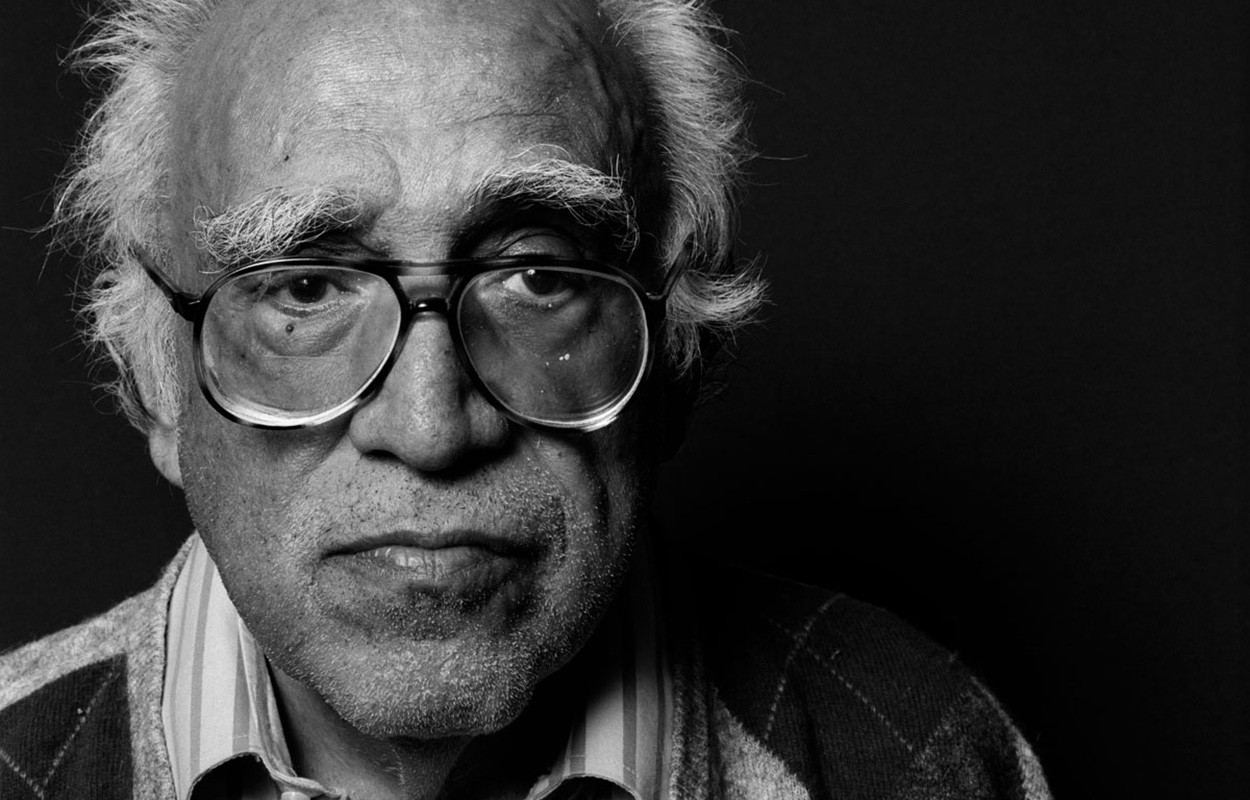 Desmiente familia de Carlos Monsiváis supuestas declaraciones sobre López Obrador y exige disculpa a El Universal