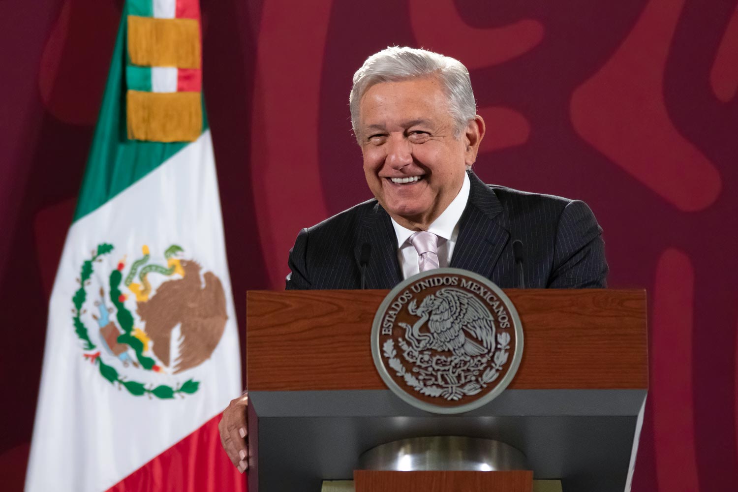 Invertirá Gobierno de México 30 mil mdp para garantizar internet en todo el país