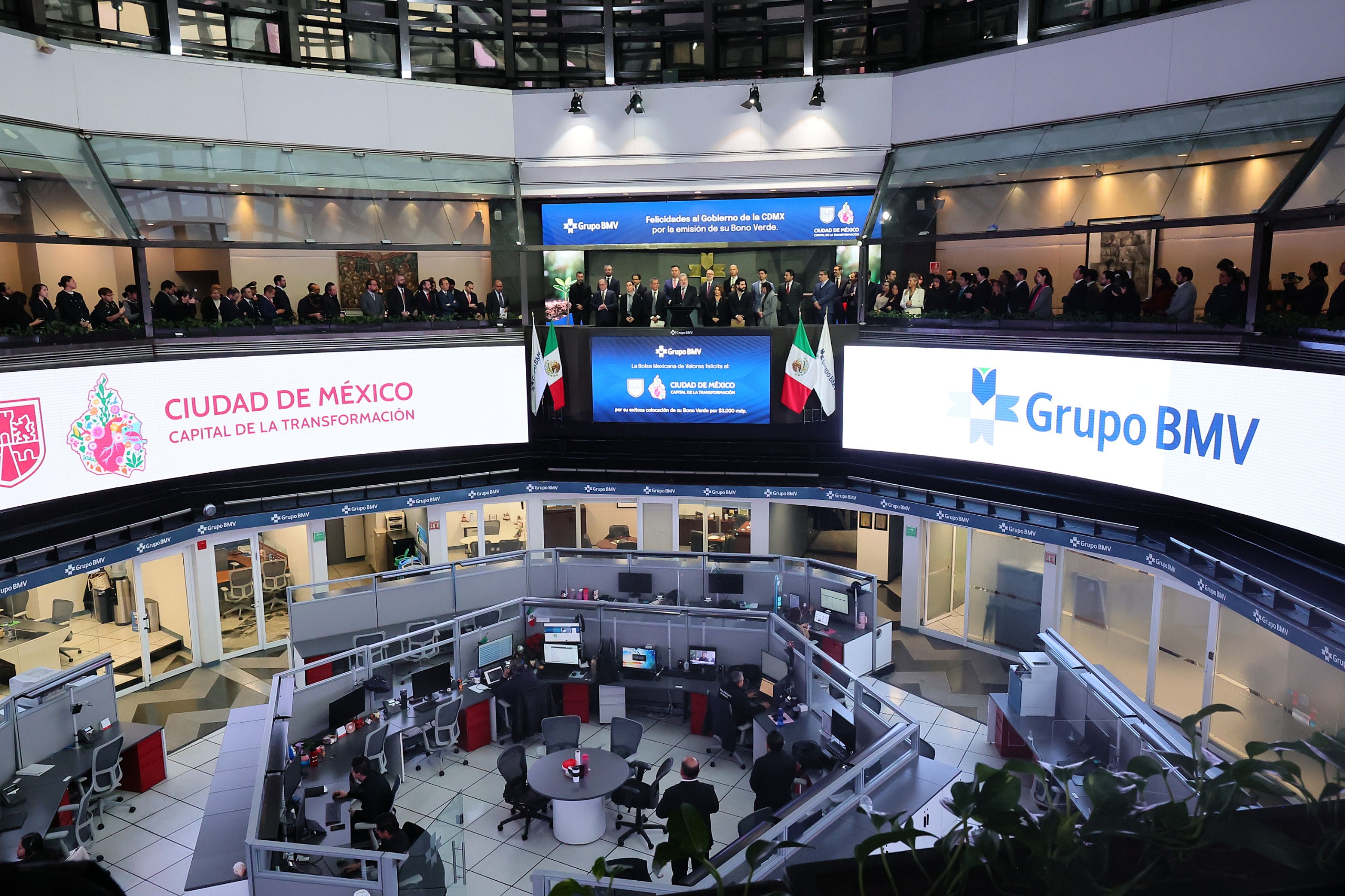 Emiten a la Ciudad de México el Bono Verde más grande de su historia para financiar movilidad sustentable