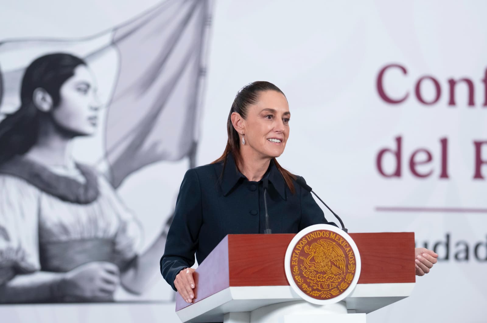 Confirma Claudia Sheinbaum a Héctor Alonso Romero como nuevo director de la Agencia Nacional de Aduanas