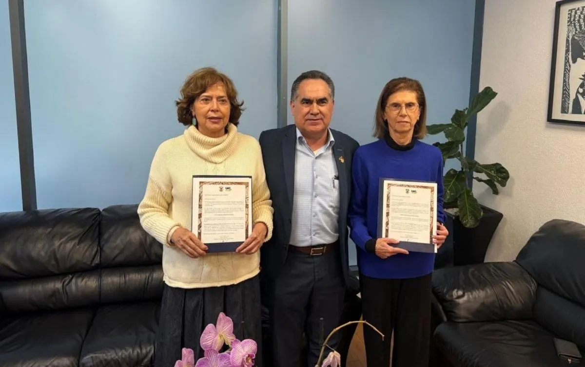 Otorga Universidad Autónoma de Sinaloa Doctorado Honoris Causa a madre de Claudia Sheinbaum