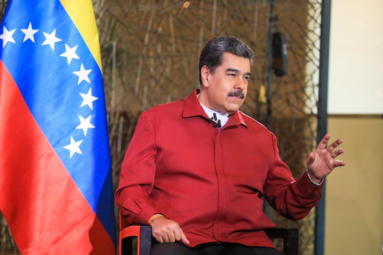 La delegación de Estados Unidos busca avanzar con Venezuela relaciones bilaterales y recuperar a estadounidenses detenidos