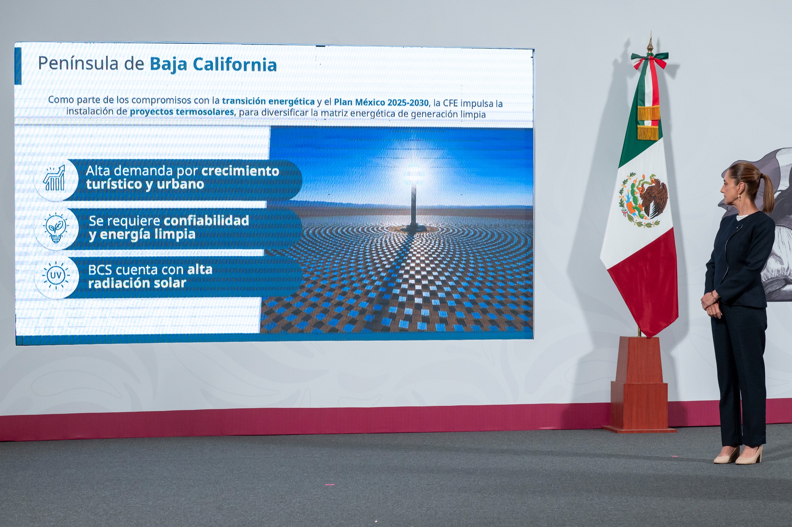 Anuncia Claudia Sheinbaum construcción de dos plantas de energía eléctrica termosolar en Baja California Sur