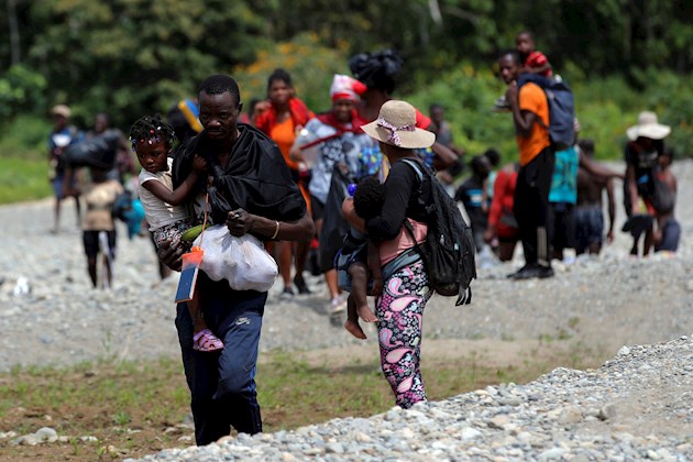 Rompe récord migratorio: más de 248 mil personas migrantes cruzan la frontera con Panamá