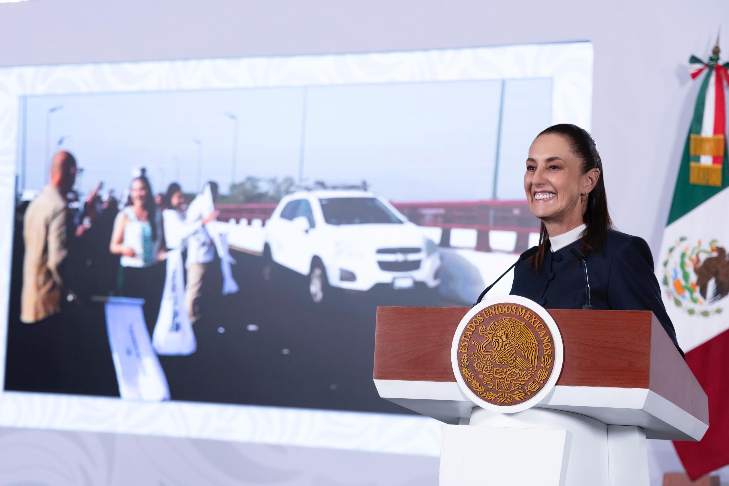 Afirma Claudia Sheinbaum que comentario sobre no ver Tv Azteca fue una opinión y no un acto de censura: “Ayer pudieron decir todo lo que quisieron”