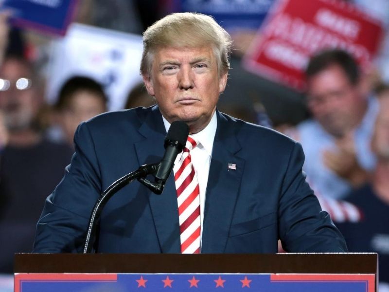Anuncia Donald Trump pausa arancelaria a productos mexicanos incluidos en el TMEC hasta el próximo 2 de abril
