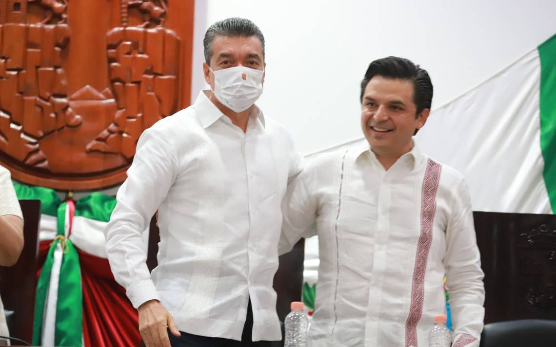 Presentó Zoé Robledo al gobernador de Chiapas la estrategia de federalización en materia de salud