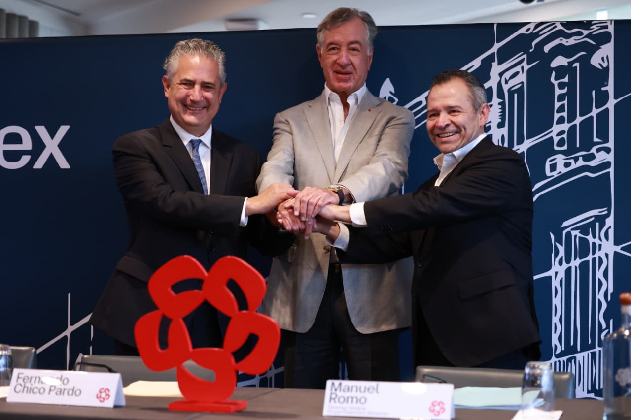 Señala Fernando Chico que confianza en el gobierno de Claudia Sheinbaum lo animó a comprar 25% de Banamex