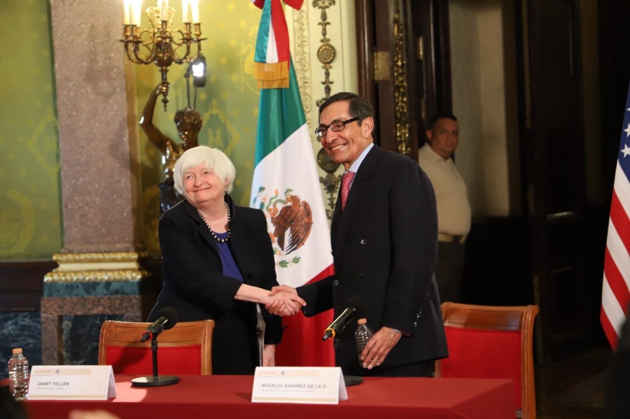 Firman acuerdo EUA y México para monitorear la Inversión Extranjera