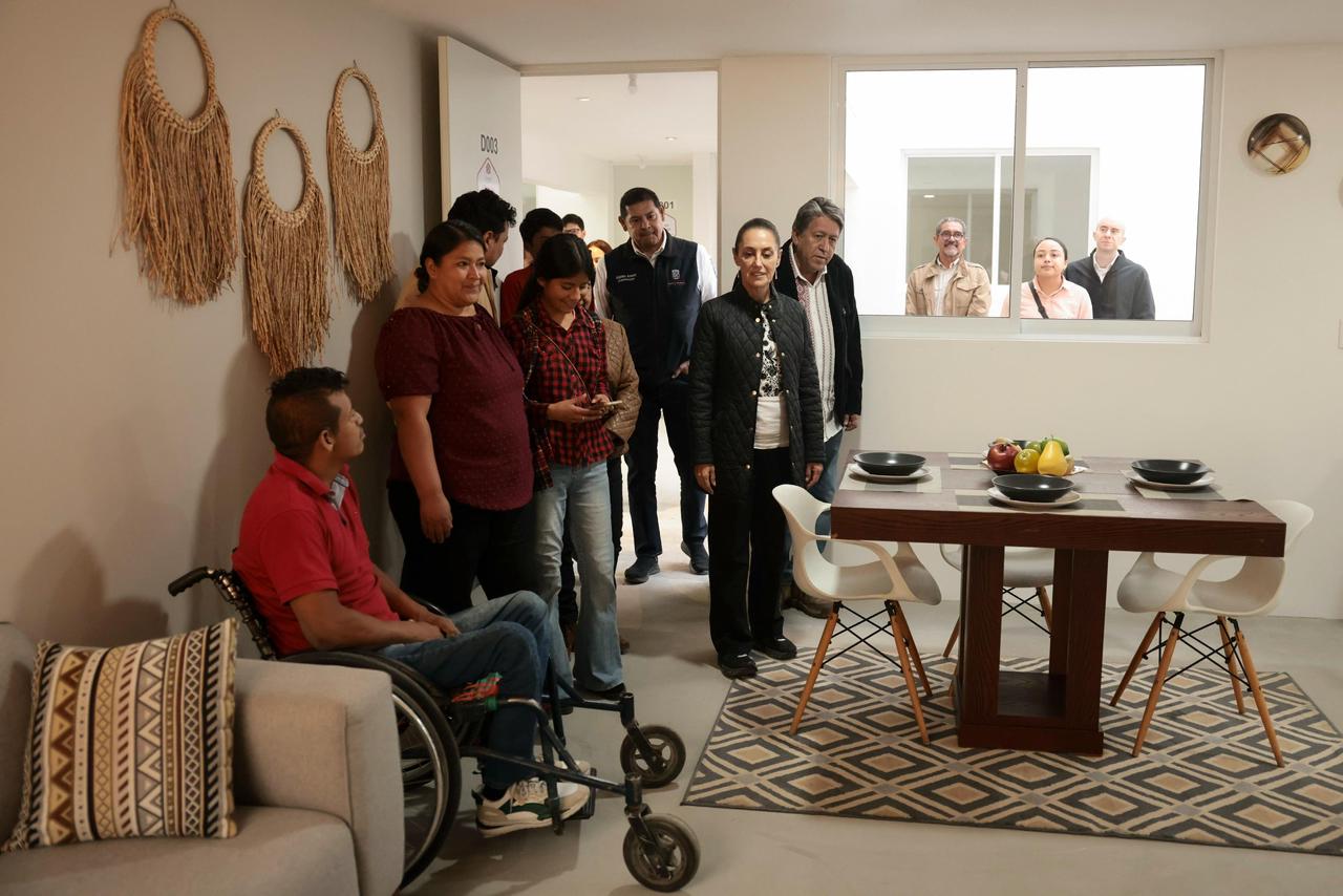 Entrega la presidenta Claudia Sheinbaum 240 viviendas y 577 condonaciones de crédito en Puebla