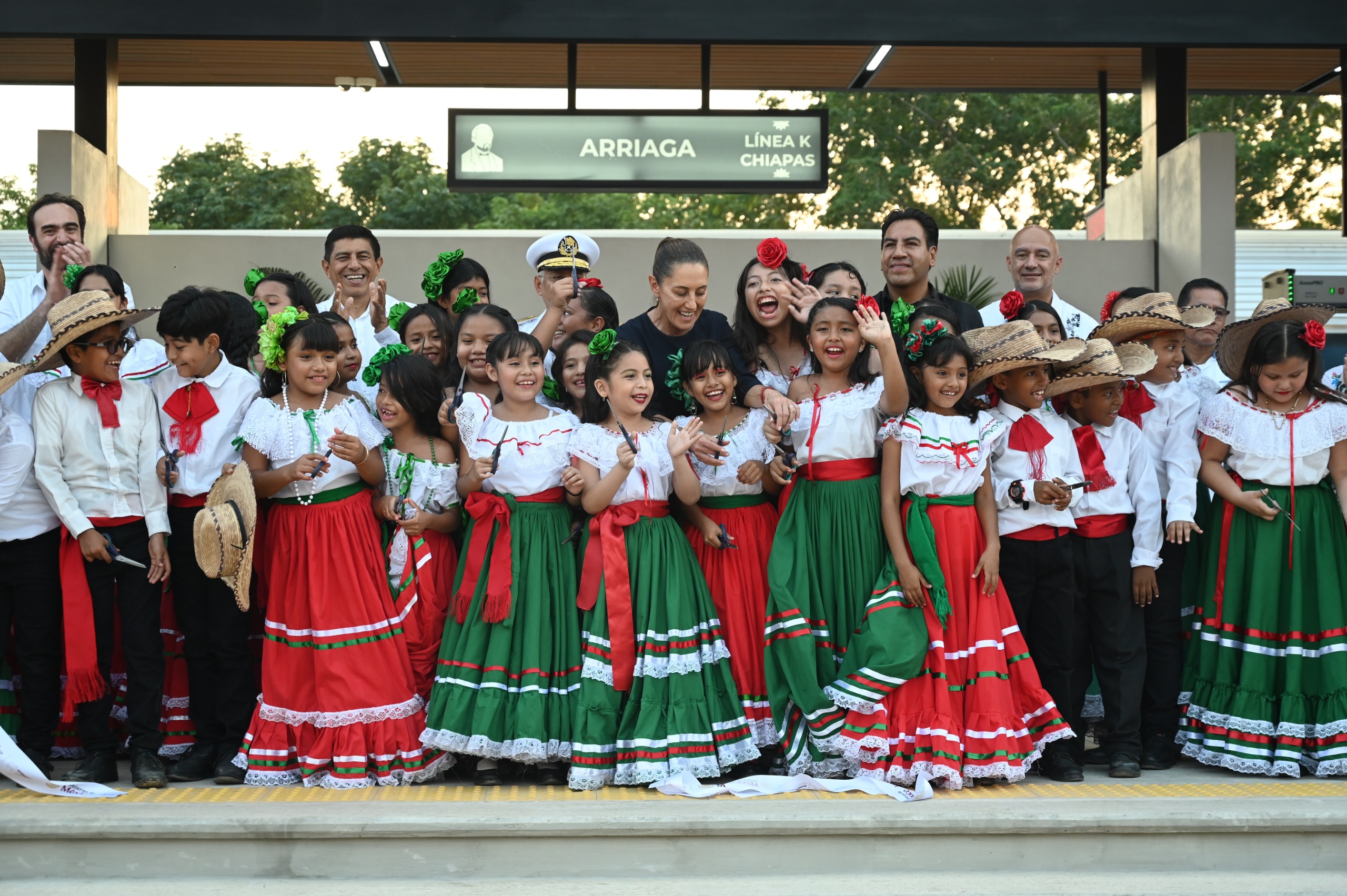 Inaugura Claudia Sheinbaum estaciones del Tren Interoceánico en Oaxaca y Chiapas