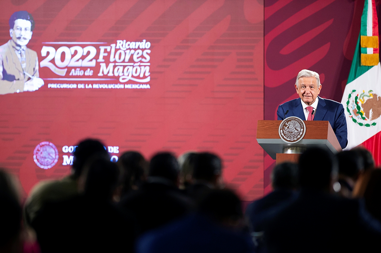 Ninguna posibilidad de que México salga del T-MEC: López Obrador