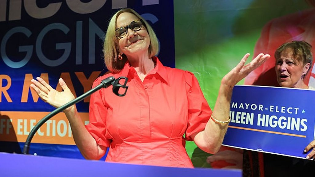 Elige Miami a su primera alcaldesa demócrata en casi 30 años