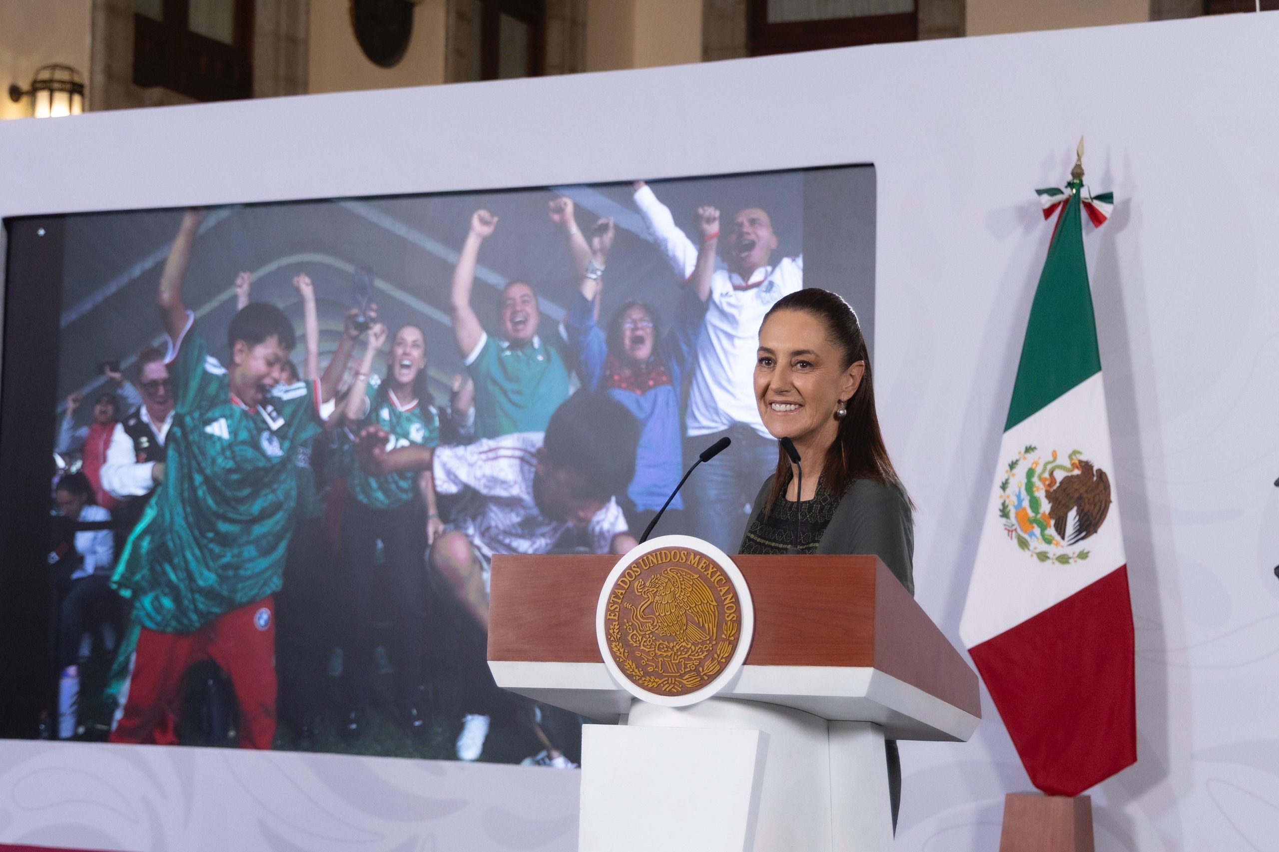 “Quienes queremos a México nos va bien en la vida”, felicita Claudia Sheinbaum a la Selección Mexicana por triunfo en Mundial