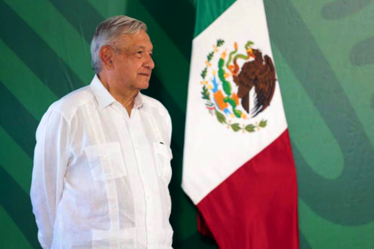 Respalda López Obrador gestión de gobernadora de Colima