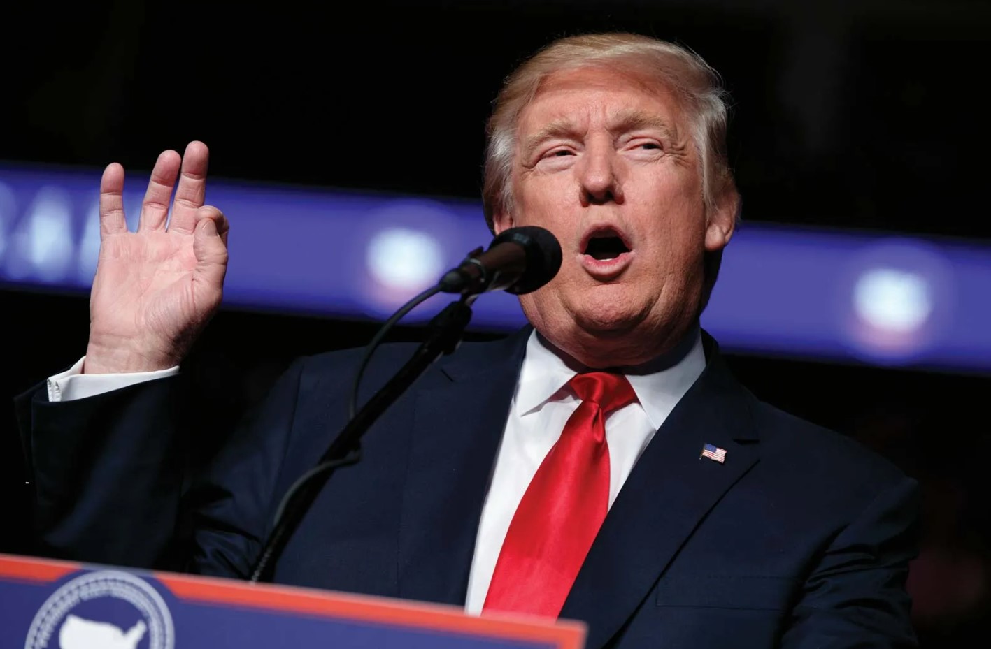 Firma Donald Trump orden ejecutiva para que farmacéuticas bajen precios de medicamentos