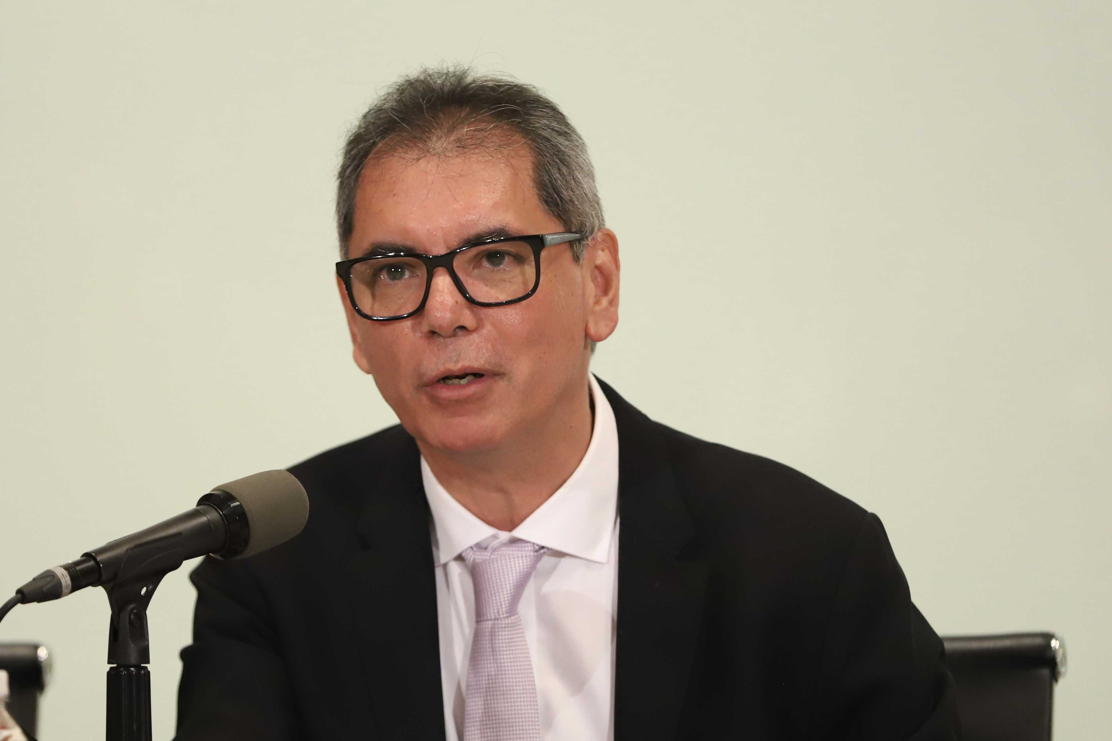 Comparece Édgar Amador ante Diputados: destaca reducción de la pobreza, consolidación fiscal y desendeudamiento de Pemex