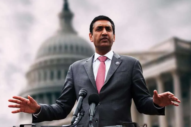 Buscan demócratas bloquear fondos de ICE