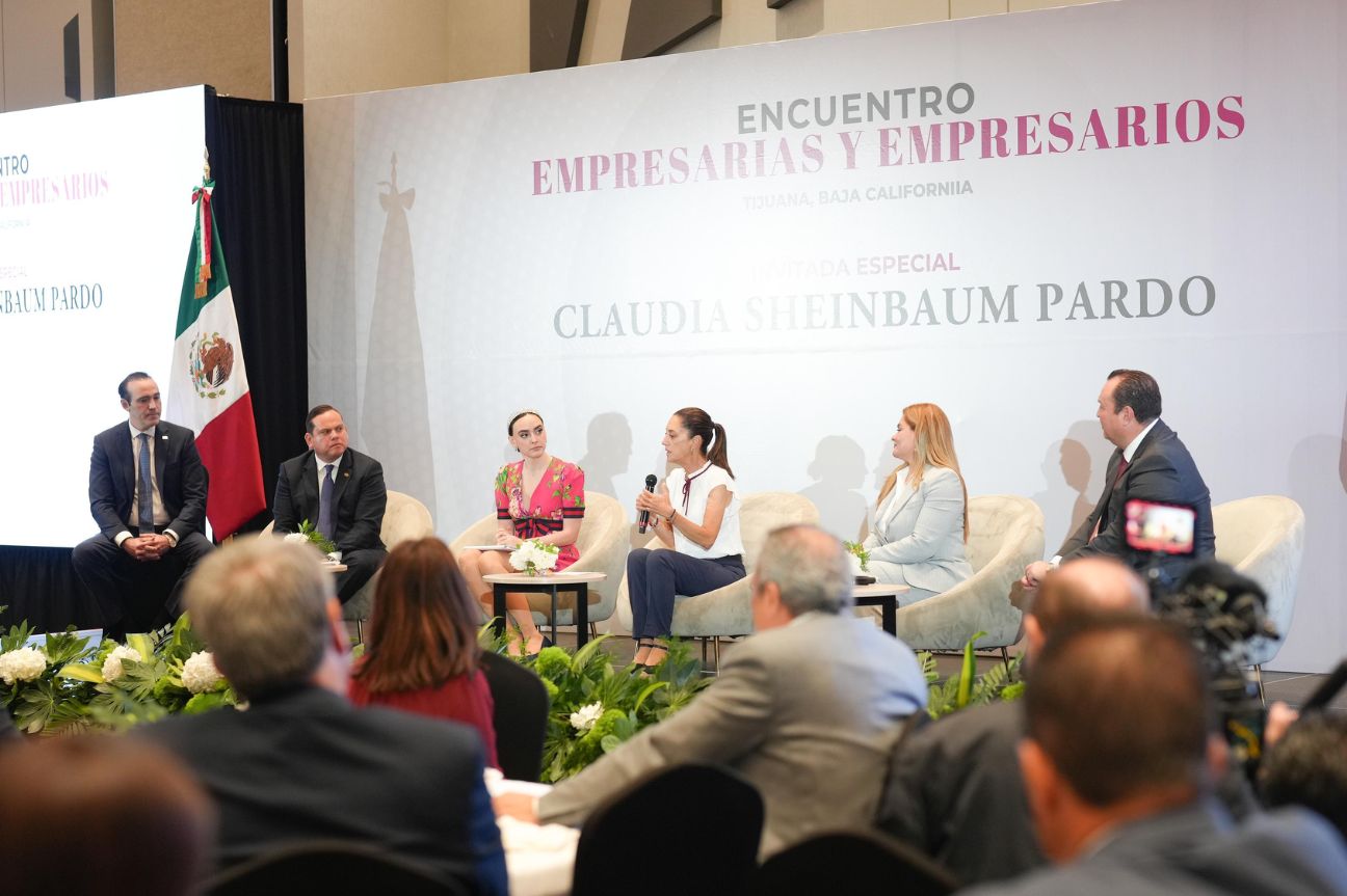 Propone Claudia Sheinbaum plan de aumento salarial en encuentro con empresarios de Baja California
