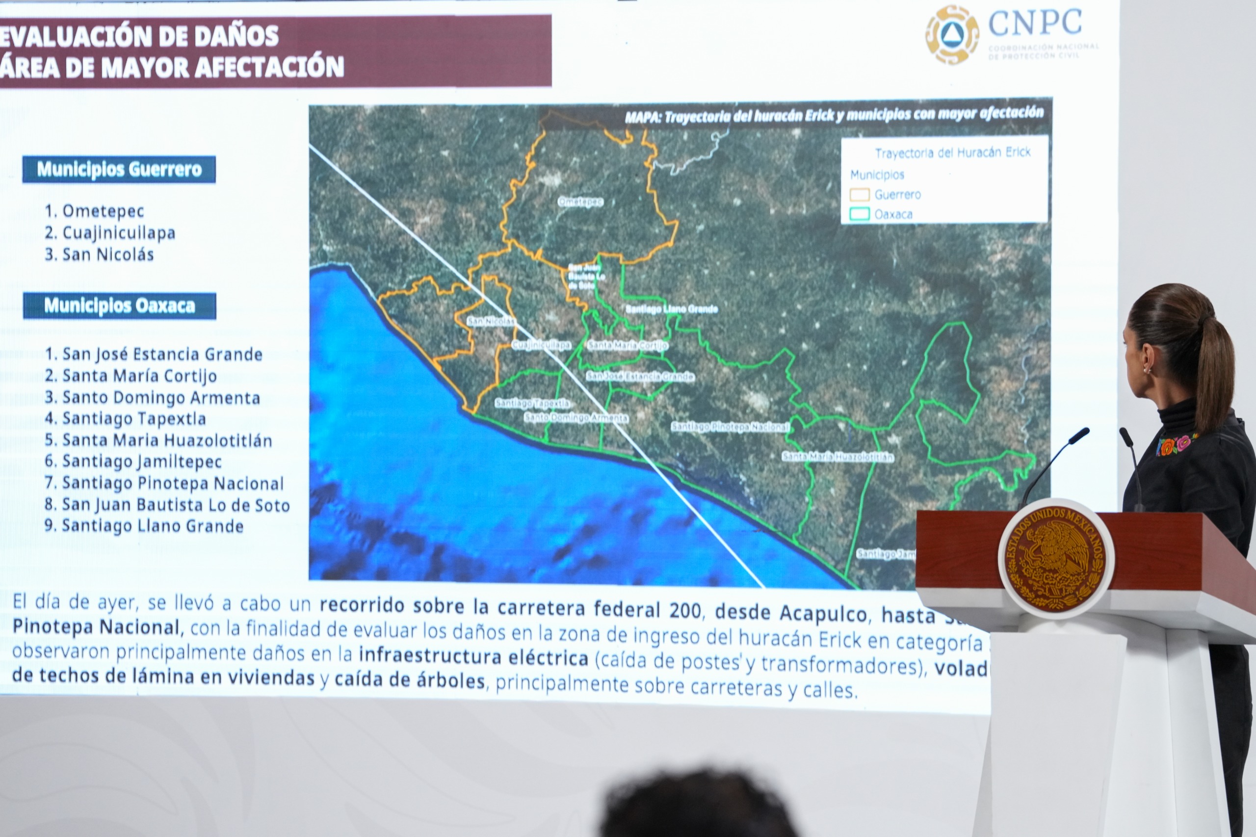 Continúan activos Plan DN-III-E y Plan de Marina en Oaxaca y Guerrero para atender afectaciones por el paso del Huracán Erick