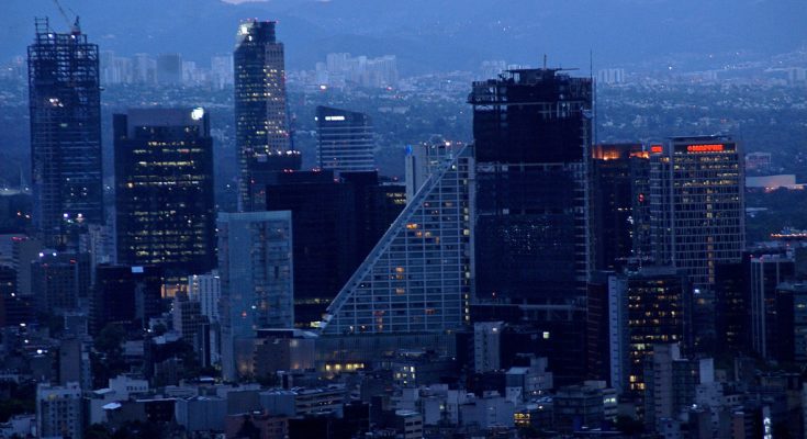 Vinculan a proceso a hombre vinculado con 85 fraudes inmobiliarios