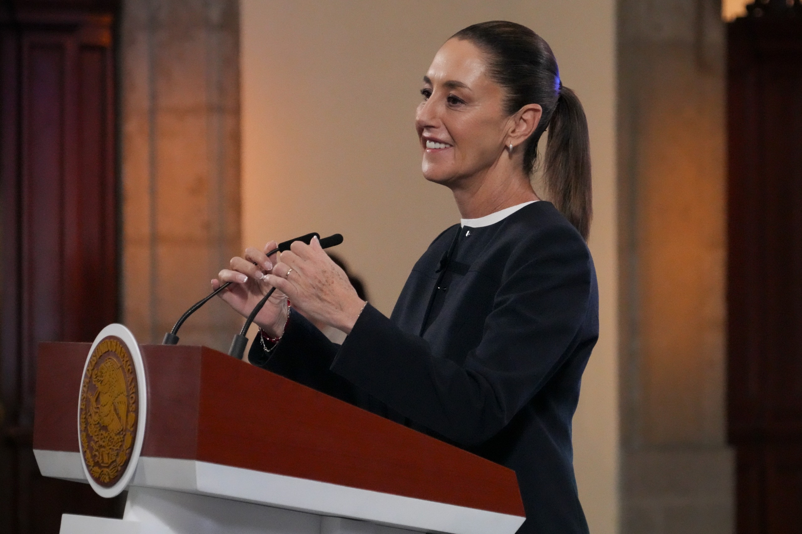 Resalta la presidenta Claudia Sheinbaum crecimiento de 0.8% del PIB mexicano a pesar de la incertidumbre económica mundial